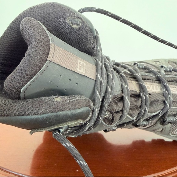 Salomon Quest 4 GTX Men's Hiking Boot | 10.5 - Picture 11 of 11